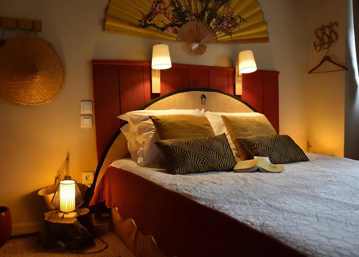 Suivez Le Lapin Blanc - Bb Couette-café 3*