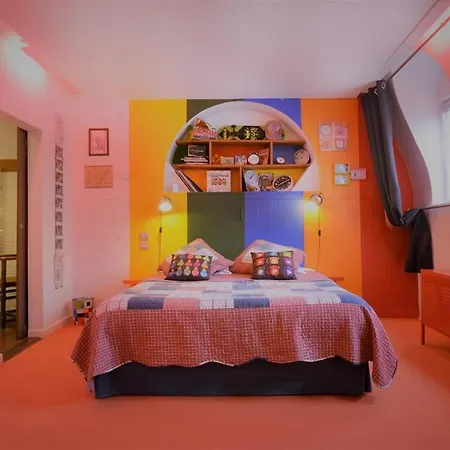 Suivez Le Lapin Blanc - Prix Parking Offert Guest house