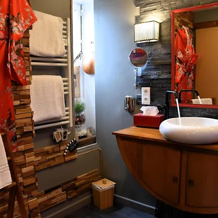 Suivez Le Lapin Blanc-bb D'hotes Bed and breakfast 3*